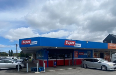Super Liquor Valley Road